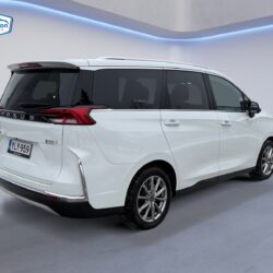 auto-Maxus-Euniq-5-YLY959-202601191241-4