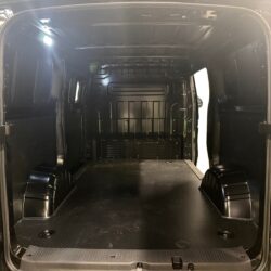 auto-Maxus-e-Deliver-5-LTC606-202601081720-14