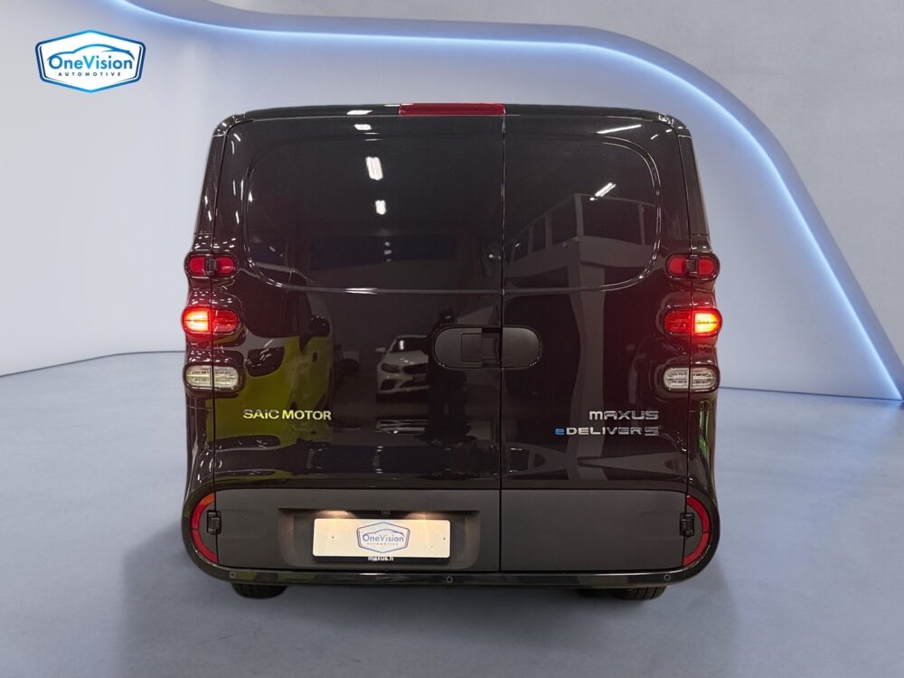 auto-Maxus-e-Deliver-5-LTC606-202601081720-3 auto-Maxus-e-Deliver-5-LTC606-202601081720-3