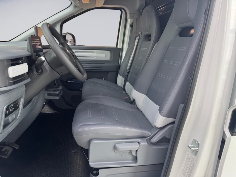 auto-Maxus-e-Deliver-5-ZPN456-202505270541-9 auto-Maxus-e-Deliver-5-ZPN456-202505270541-9