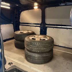 auto-Mercedes-Benz-Vito-YLU847-202601081553-12