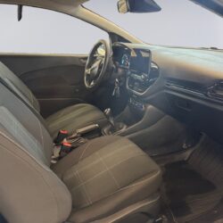 auto-Ford-Fiesta-Van-YXI326-202602261325-11