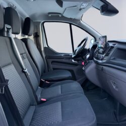 auto-Ford-Transit-Custom-JMR210-202602261536-12