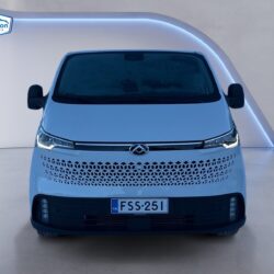 auto-Maxus-Deliver-7-FSS251-202602021956-7