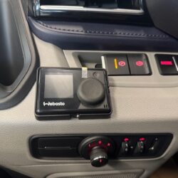 auto-Maxus-Deliver-9-D9-202602261145-10