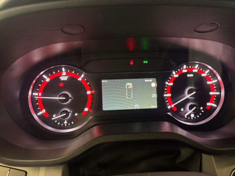 auto-Maxus-Deliver-9-D9-202602261145-11 auto-Maxus-Deliver-9-D9-202602261145-11