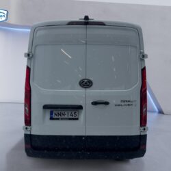 auto-Maxus-Deliver-9-D9-202602261145-3