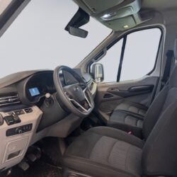 auto-Maxus-Deliver-9-D9-202602261145-7