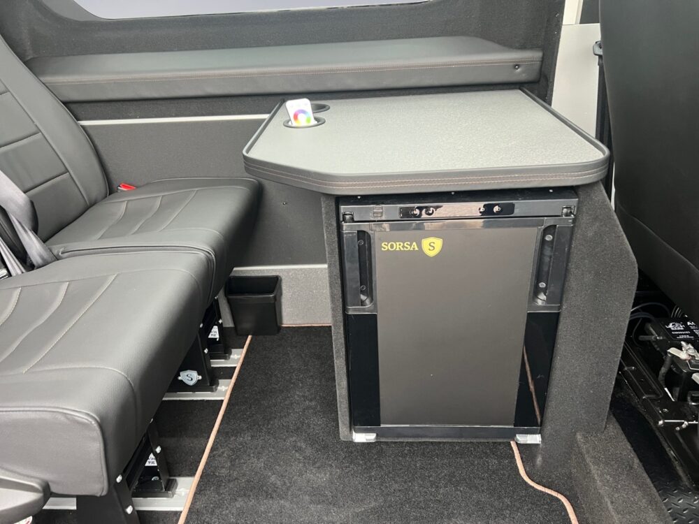 auto-Maxus-Deliver-9-ZPN454-202602101100-14 auto-Maxus-Deliver-9-ZPN454-202602101100-14