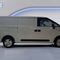 auto-Maxus-e-Deliver-5-ZPN456-202505270541-4