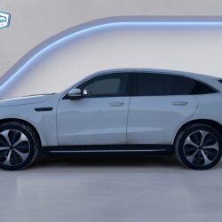auto-Mercedes-Benz-EQC-RUV522-202602211743-1