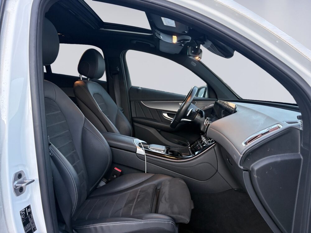 auto-Mercedes-Benz-EQC-RUV522-202602211743-12 auto-Mercedes-Benz-EQC-RUV522-202602211743-12