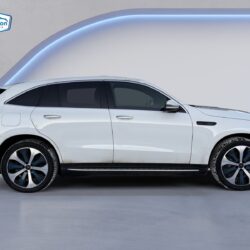 auto-Mercedes-Benz-EQC-RUV522-202602211743-5