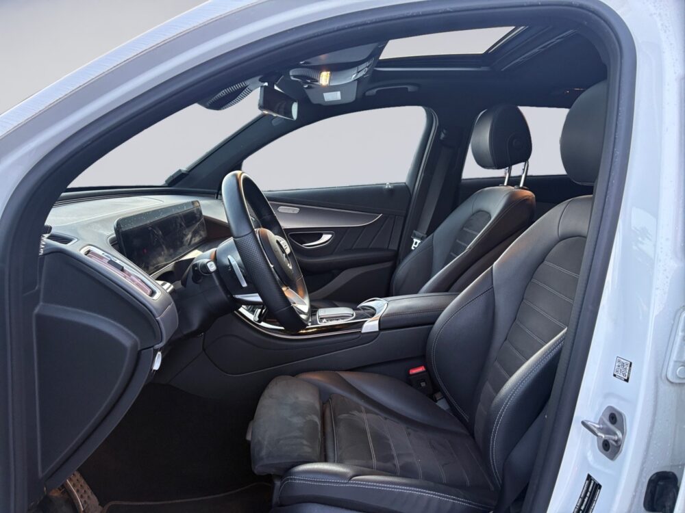 auto-Mercedes-Benz-EQC-RUV522-202602211743-8 auto-Mercedes-Benz-EQC-RUV522-202602211743-8