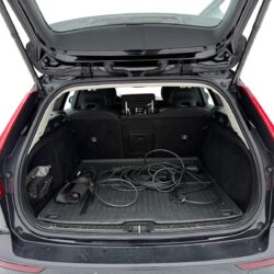 auto-Volvo-V60-XRN619-202602121628-13