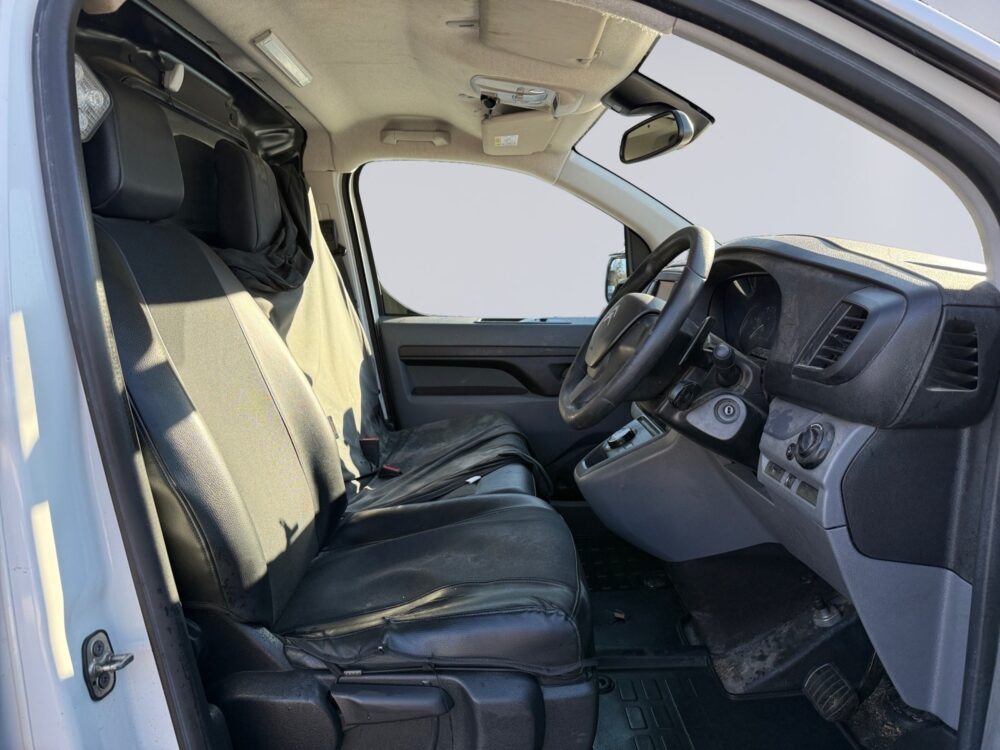 auto-Citroen-Jumpy-ERM845-202603061519-8 auto-Citroen-Jumpy-ERM845-202603061519-8