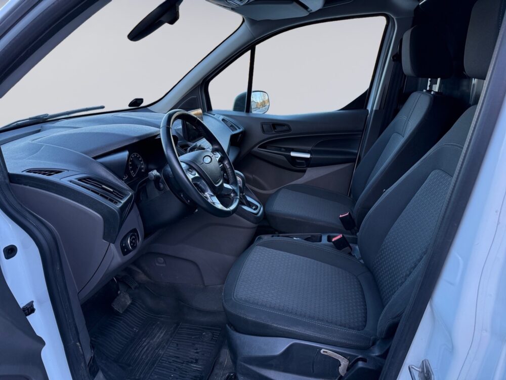 auto-Ford-Transit-Connect-LRC715-202603101212-8 auto-Ford-Transit-Connect-LRC715-202603101212-8