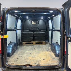 auto-Ford-Transit-Custom-GZU731-202603171635-14
