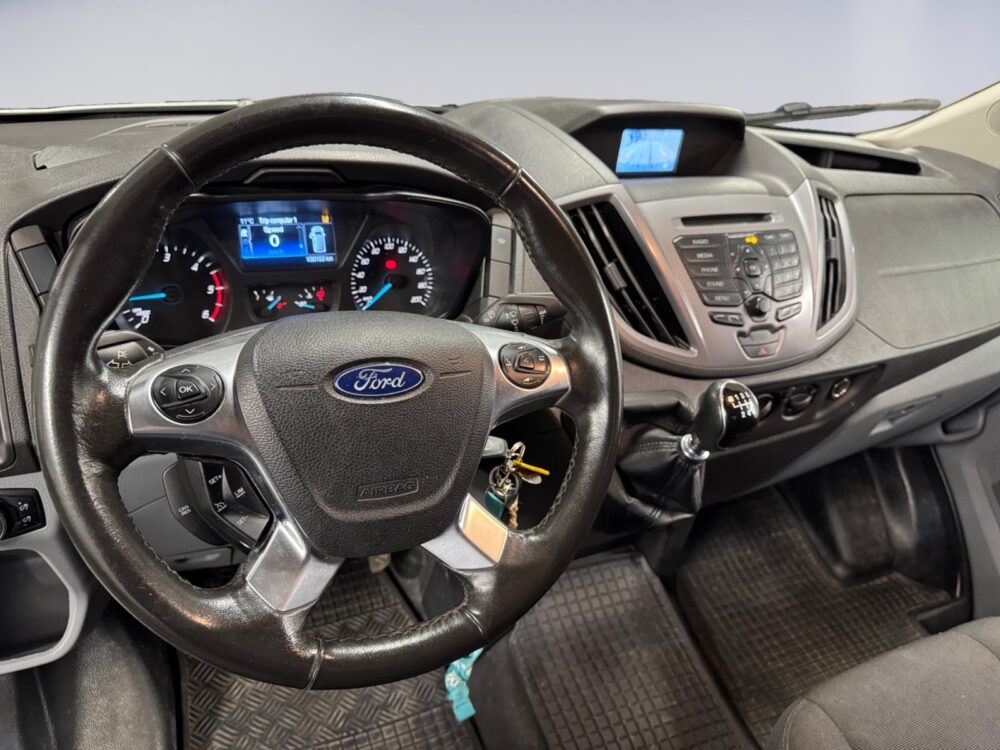 auto-Ford-Transit-GOB406-202603161229-7 auto-Ford-Transit-GOB406-202603161229-7