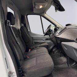 auto-Ford-Transit-GOB406-202603161229-8