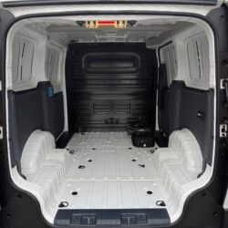 auto-Kia-PV5-Cargo-GRK766-202603171630-14