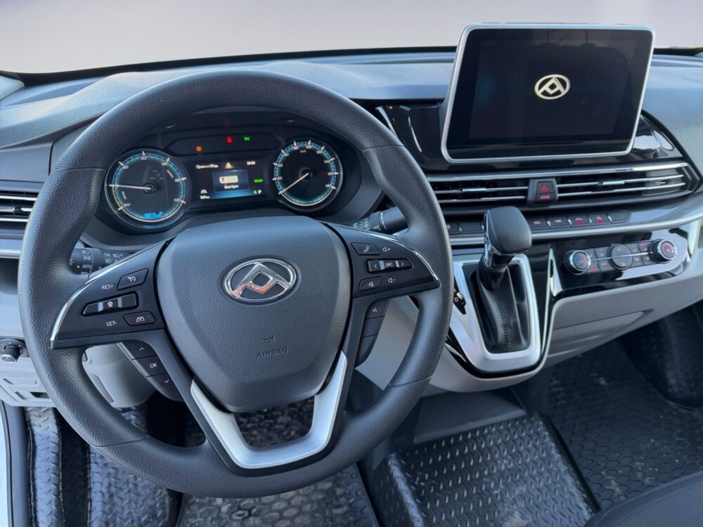 auto-Maxus-e-Deliver-9-KVC215-202603111323-9 auto-Maxus-e-Deliver-9-KVC215-202603111323-9