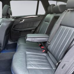 auto-Mercedes-Benz-E-VXX327-202603081040-11