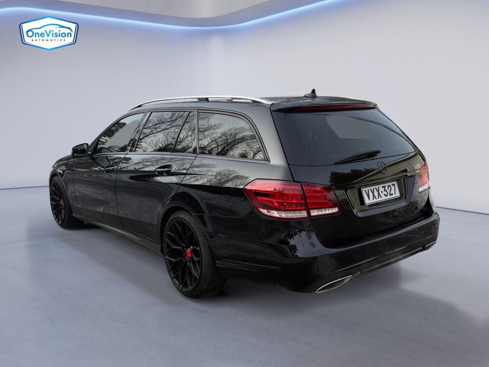 auto-Mercedes-Benz-E-VXX327-202603081040-2 auto-Mercedes-Benz-E-VXX327-202603081040-2