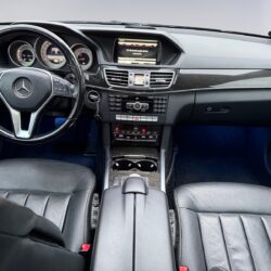 auto-Mercedes-Benz-E-VXX327-202603081040-9