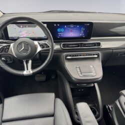 auto-Mercedes-Benz-EQV-G9586-202603201627-11