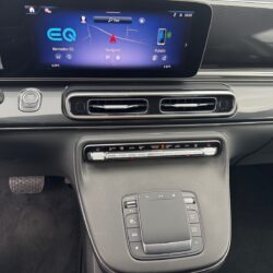 auto-Mercedes-Benz-EQV-G9586-202603201627-14