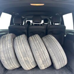 auto-Mercedes-Benz-EQV-XPP100-202603261045-14