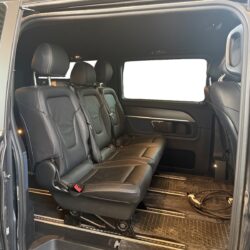 auto-Mercedes-Benz-EQV-ZOT262-202603241147-12