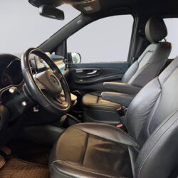 auto-Mercedes-Benz-EQV-ZOT262-202603241147-8