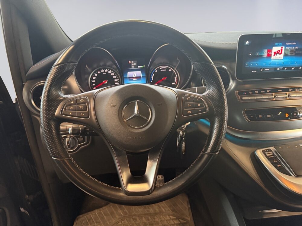 auto-Mercedes-Benz-EQV-ZOT262-202603241147-9 auto-Mercedes-Benz-EQV-ZOT262-202603241147-9