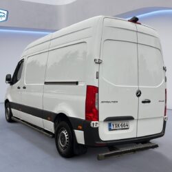 auto-Mercedes-Benz-Sprinter-YXK664-202603111210-2
