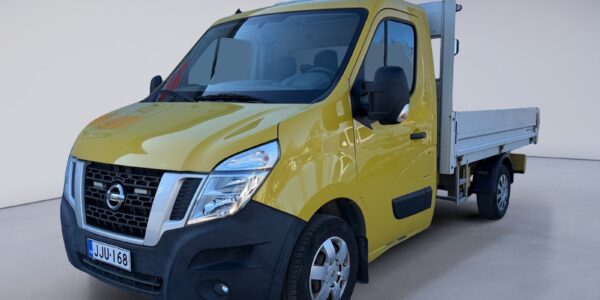 Nissan NV400