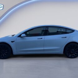 auto-Tesla-Model-3-CPP872-202603051555-1