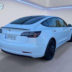 auto-Tesla-Model-3-CPP872-202603051555-4