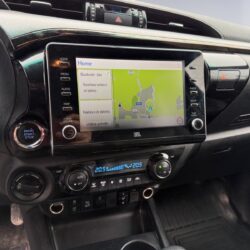 auto-Toyota-Hilux-JTS118-202603181255-10