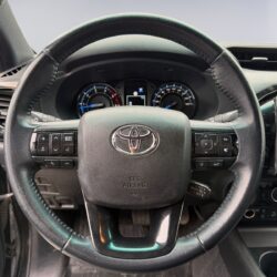 auto-Toyota-Hilux-JTS118-202603181255-11