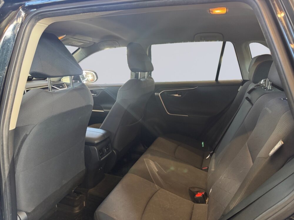 auto-Toyota-RAV4-JLS773-202603270948-11 auto-Toyota-RAV4-JLS773-202603270948-11