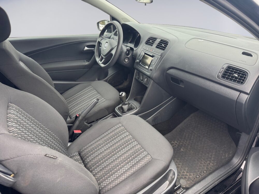 auto-Volkswagen-Polo-KNA480-202603091110-12 auto-Volkswagen-Polo-KNA480-202603091110-12