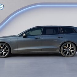 auto-Volvo-V60-LRE455-202603111449-1