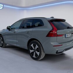 auto-Volvo-XC60-GRK764-202603101506-2