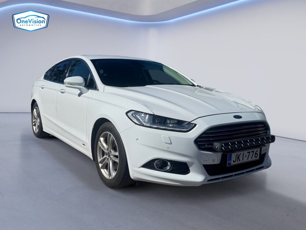 auto-Ford-Mondeo-JKI776-202604201212-6 auto-Ford-Mondeo-JKI776-202604201212-6