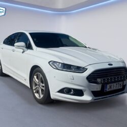 auto-Ford-Mondeo-JKI776-202604201212-6