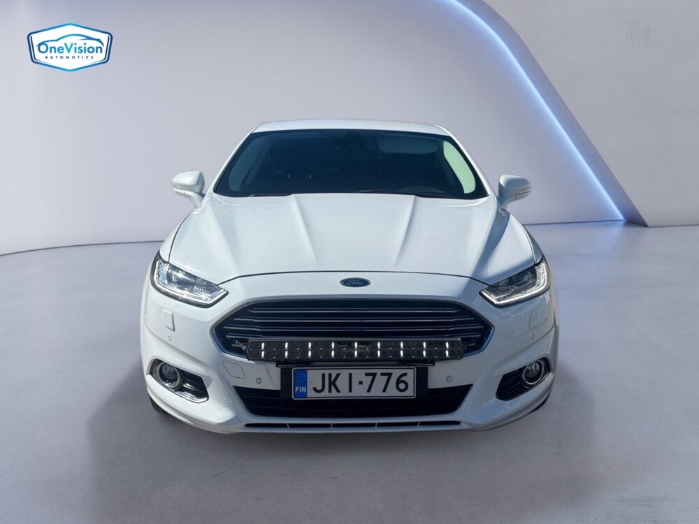 auto-Ford-Mondeo-JKI776-202604201212-7 auto-Ford-Mondeo-JKI776-202604201212-7