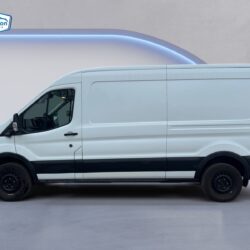 auto-Ford-Transit-LRM857-202604021037-1