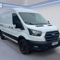 auto-Ford-Transit-LRM857-202604021037-6